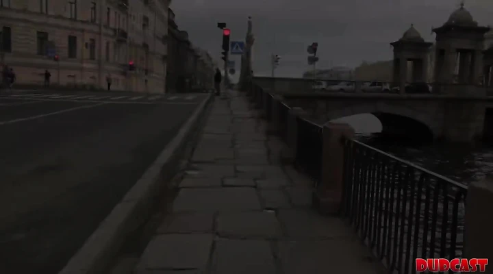 Жестко оттрахал, запечатлел на видео и бросил как ненужную шлюху