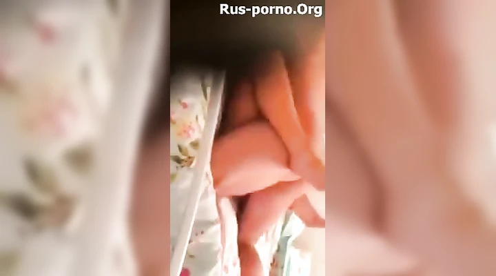 Жаркий секс молодых в домашнем порно видео